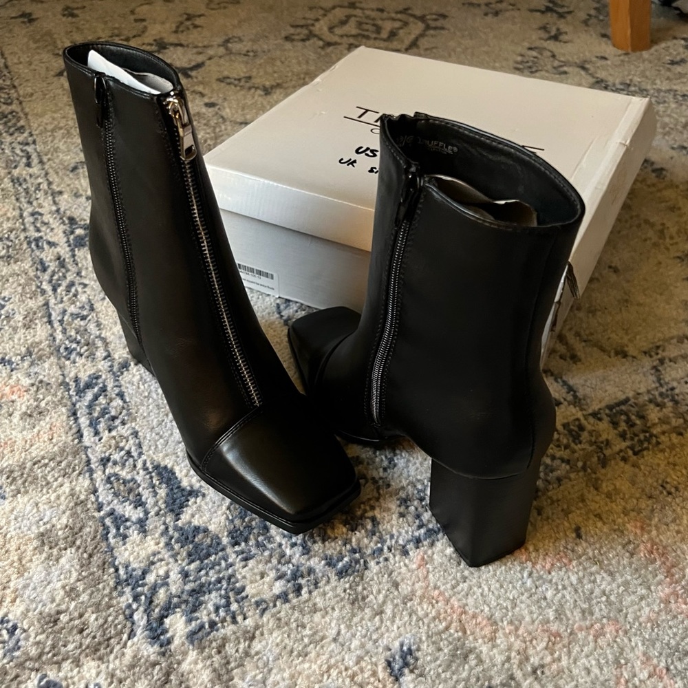 Truffle Collection Boots